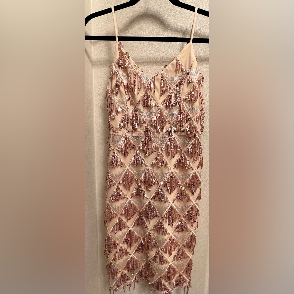 meiLun Gold Sequin Dress. Great for Taylor Swift concert or Great Gatsby Party.